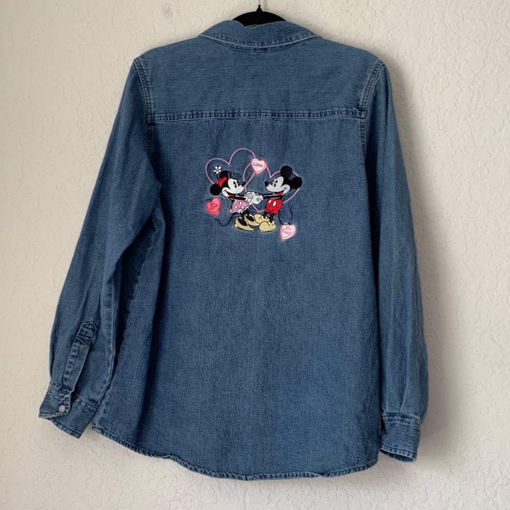 Disney Denim Shirt Women L Blue Mickey Minnie Valentine Embroidered Hearts Y2K
